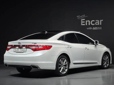 2015 Hyundai Grandeur