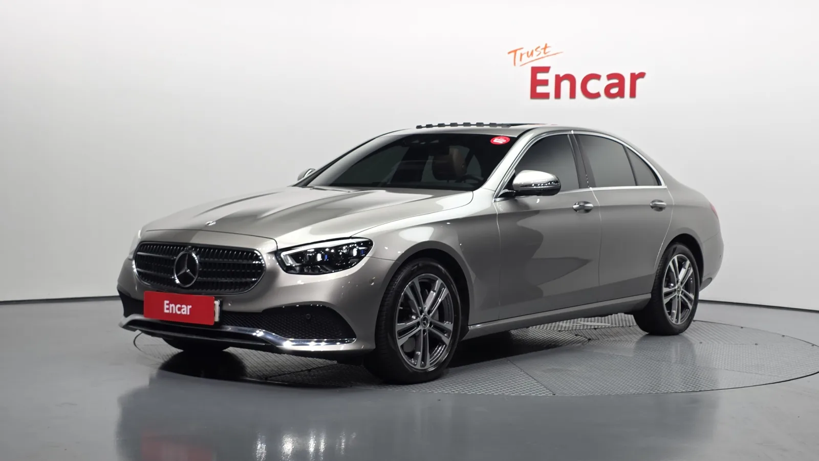 2022 Mercedes-Benz E-Class