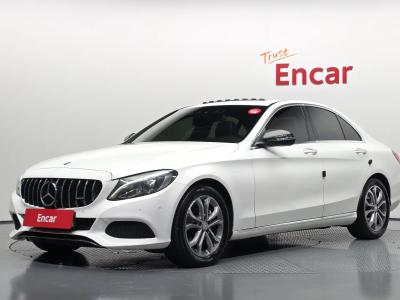 2016 Mercedes-Benz C-Class