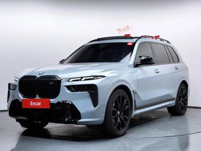 2024 BMW X7