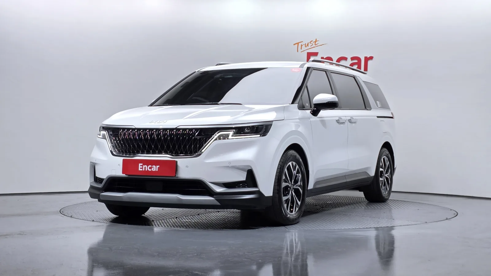 2023 Kia Carnival