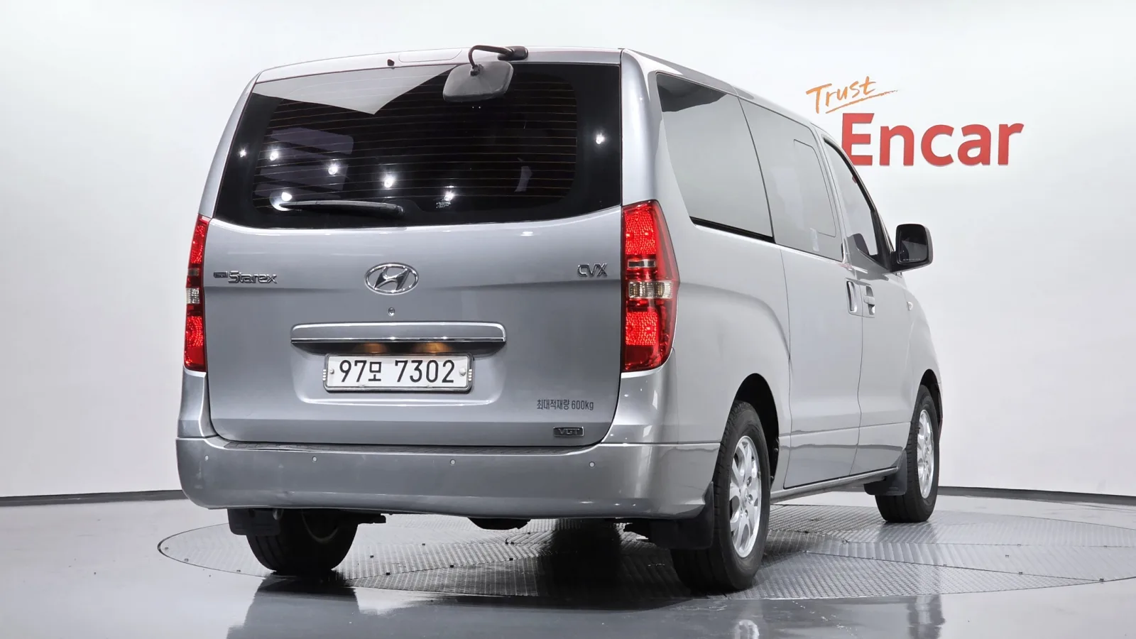 2011 Hyundai Starex