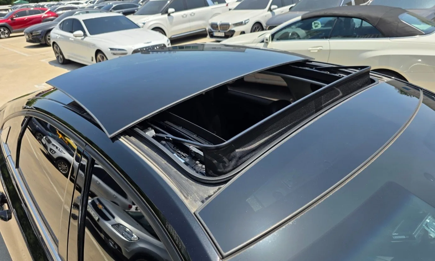 2023 Kia K8
