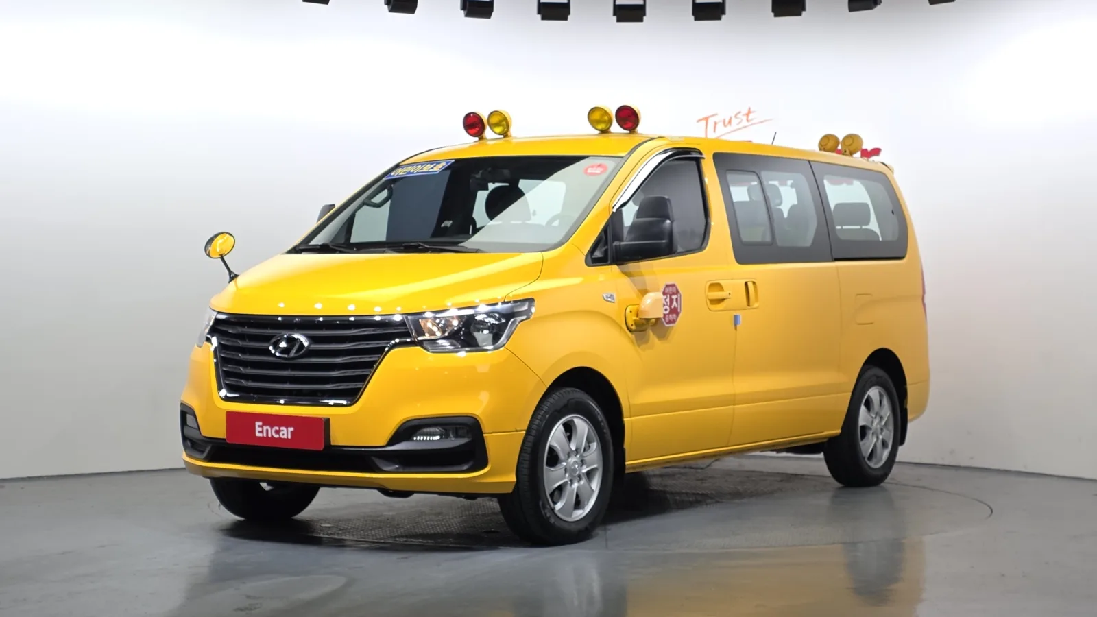 2019 Hyundai Starex