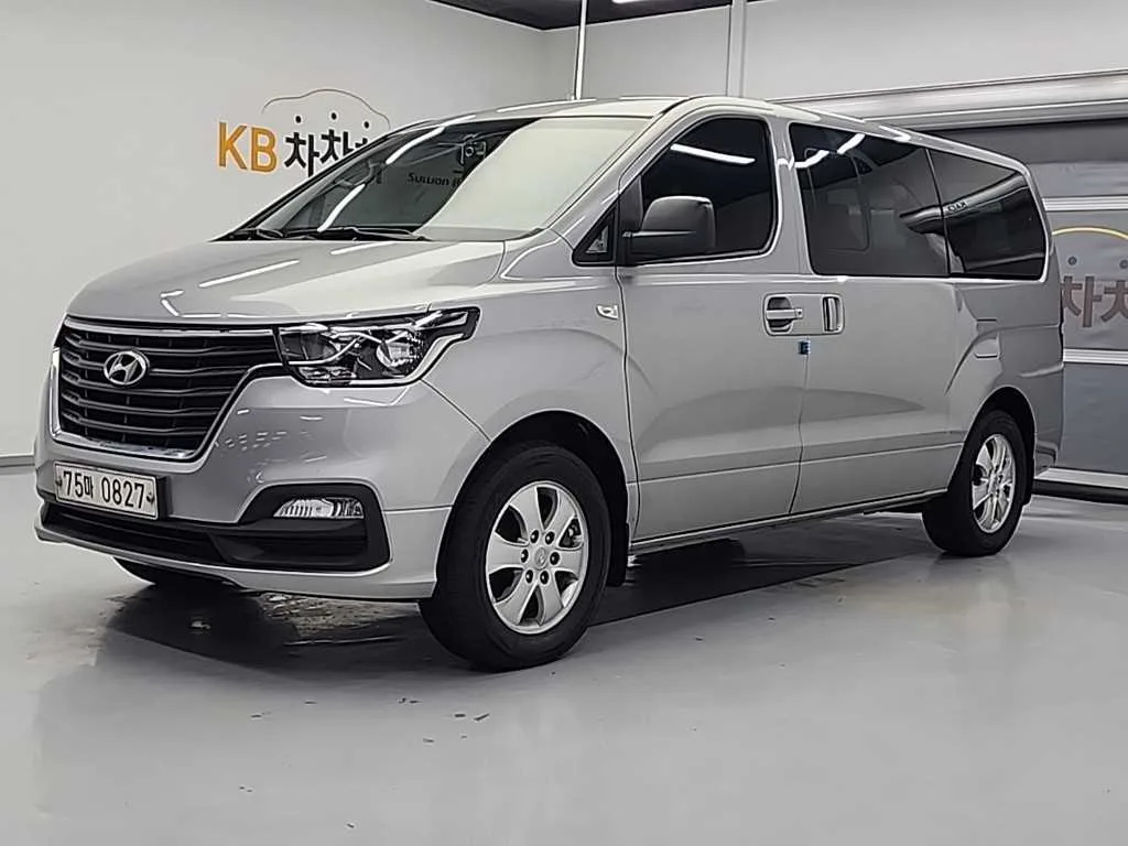 2019 Hyundai Starex