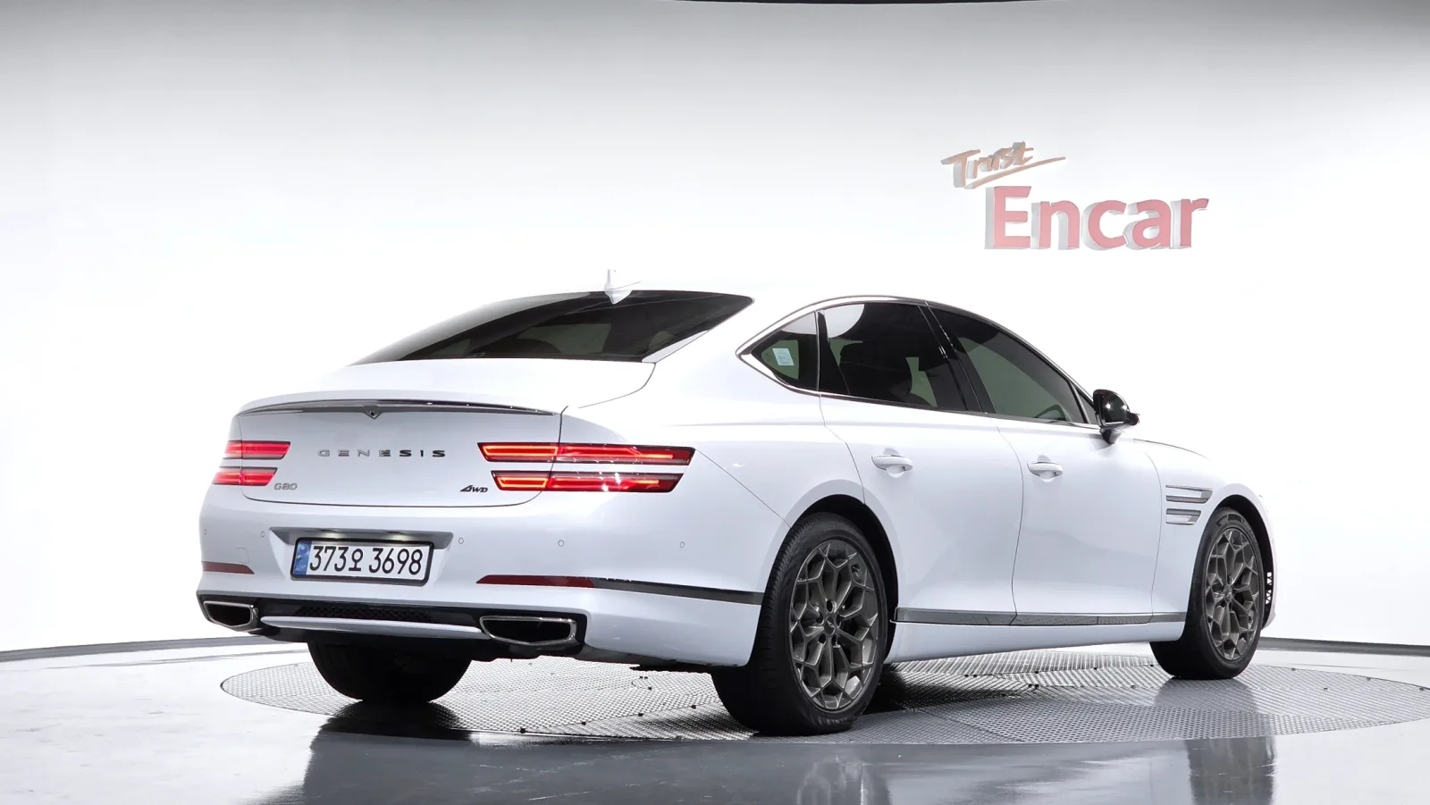 2022 Genesis G80