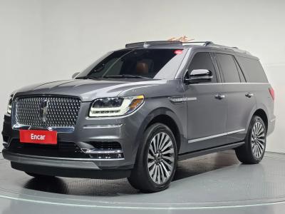 2021 Lincoln Navigator