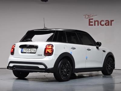 2024 MINI Cooper