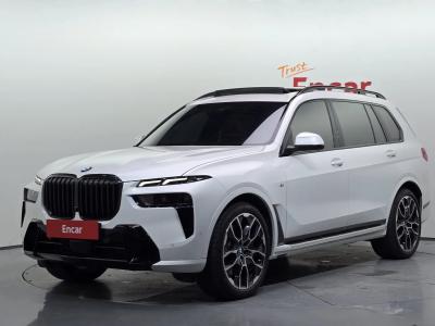 2025 BMW X7