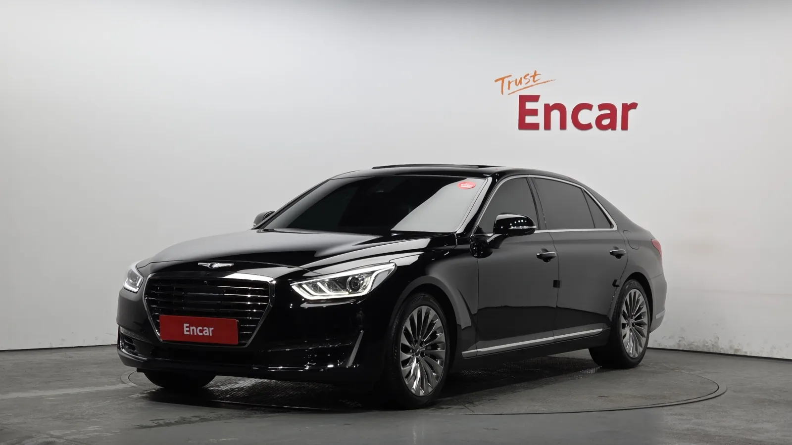 2016 Genesis EQ900
