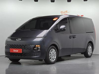2022 Hyundai Staria
