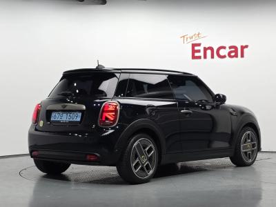 2023 MINI Cooper