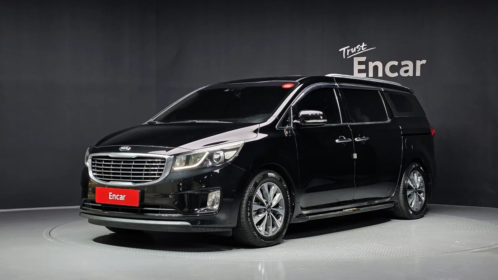 2015 Kia Carnival