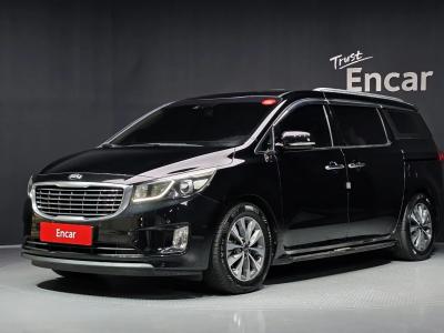 2015 Kia Carnival