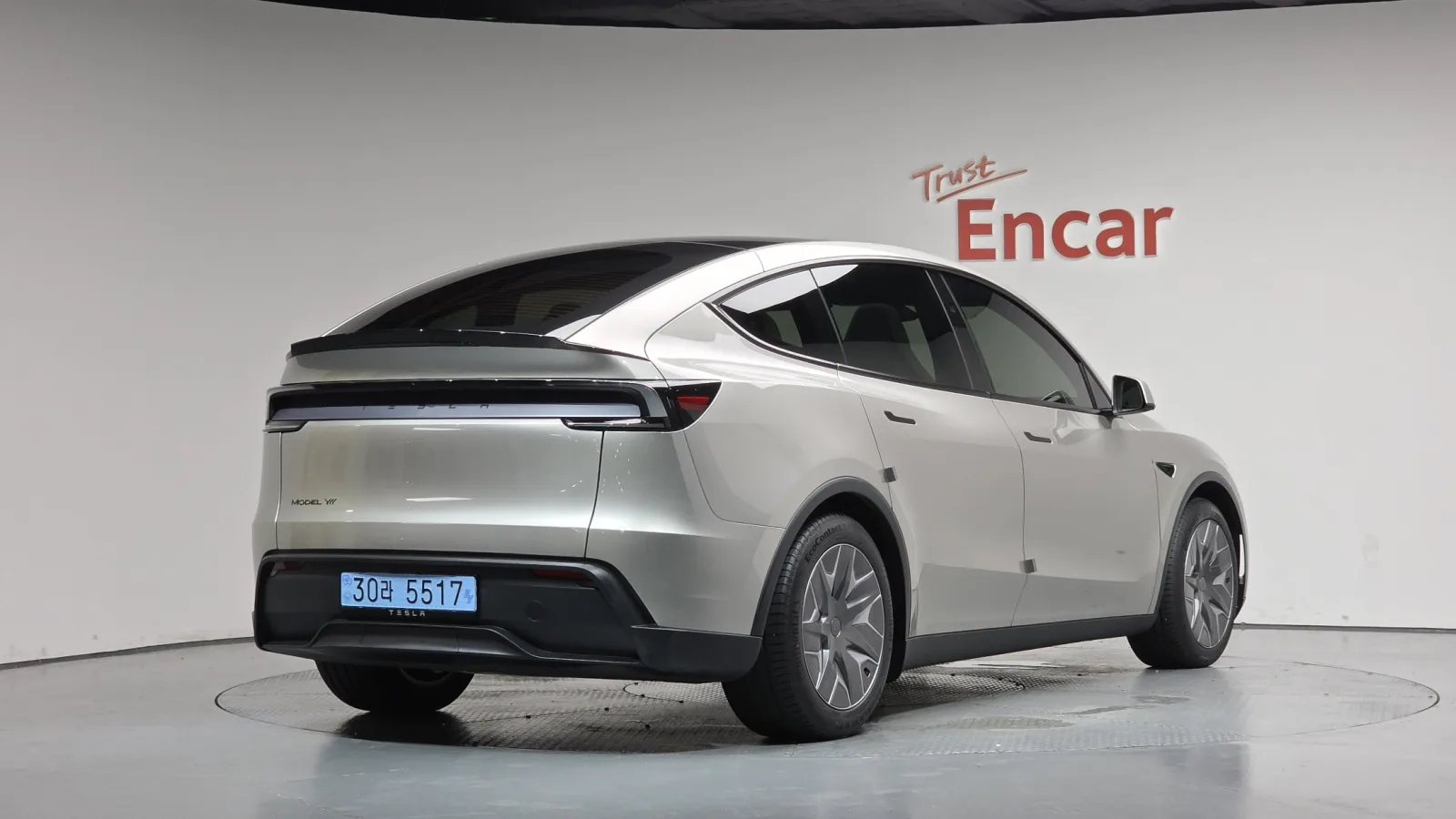 2026 Tesla Model Y
