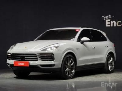 2023 Porsche Cayenne