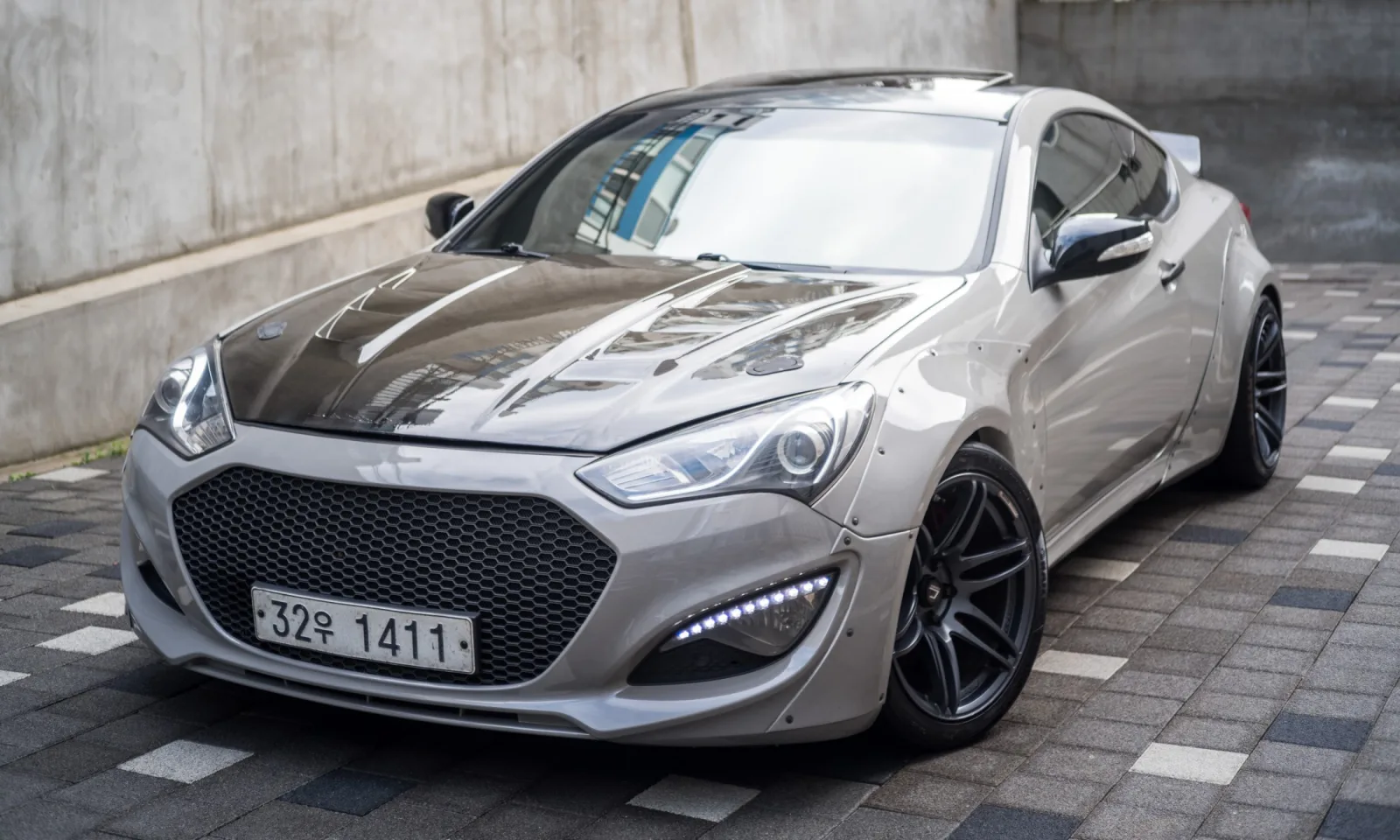 2012 Hyundai Genesis