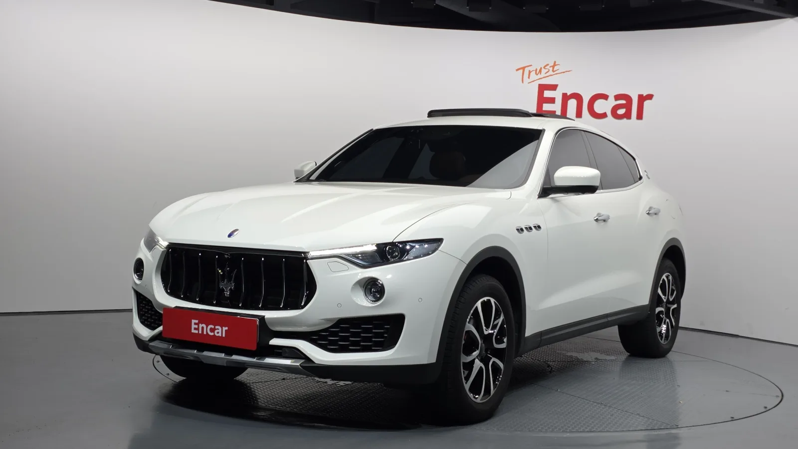 2017 Maserati Levante