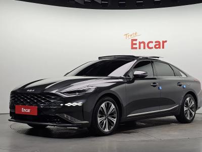 2023 Kia K8