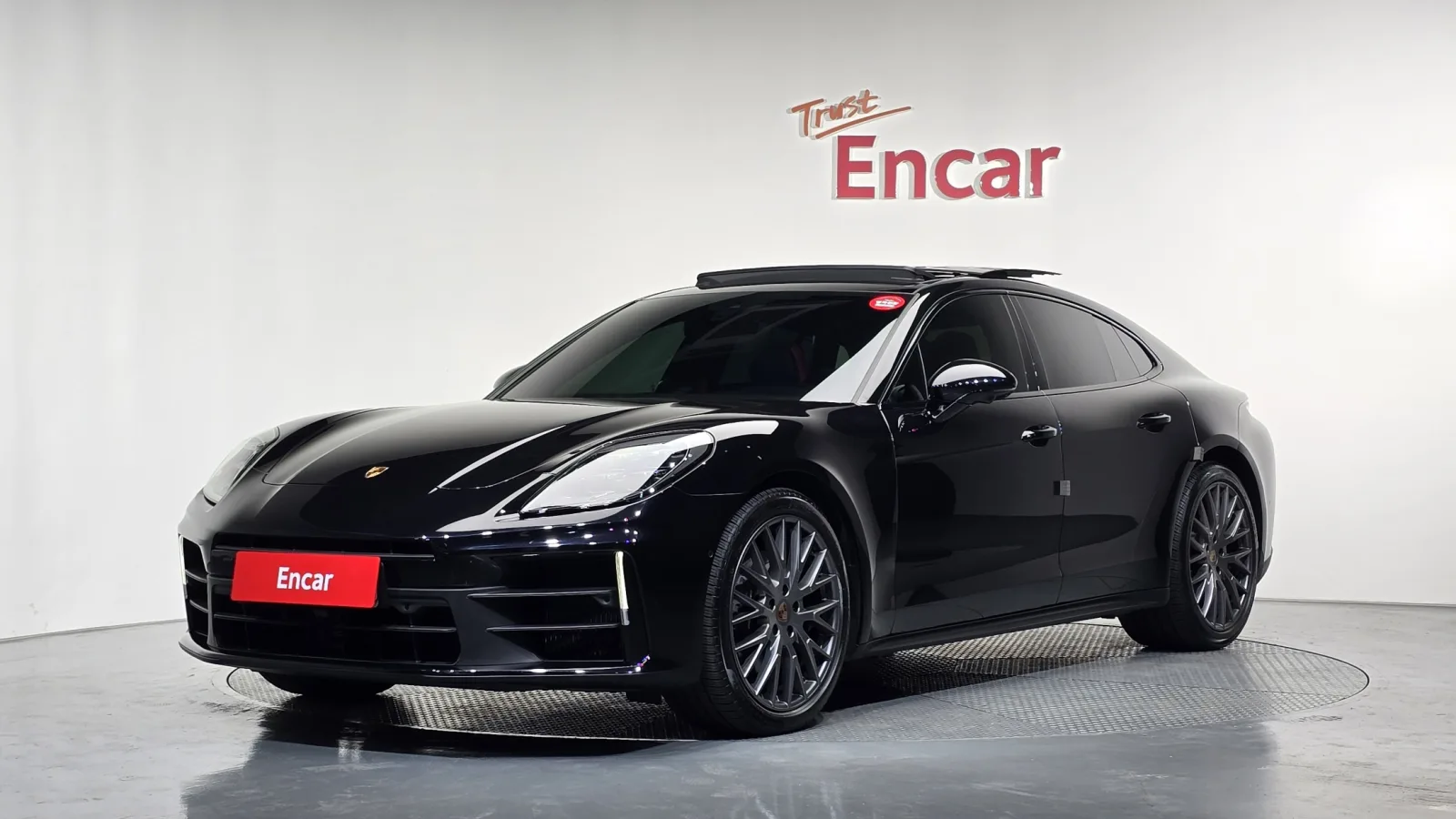 2025 Porsche Panamera