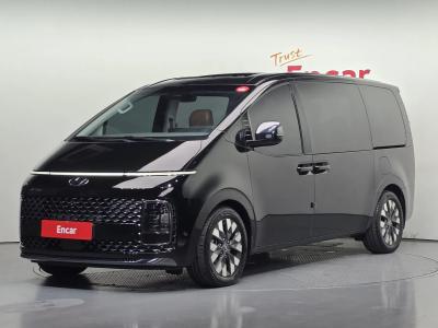 2023 Hyundai Staria