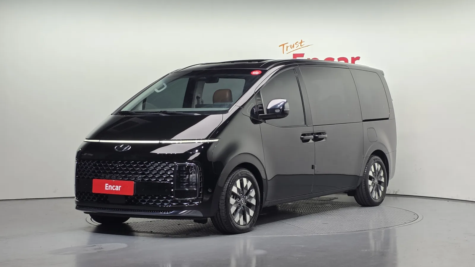 2023 Hyundai Staria
