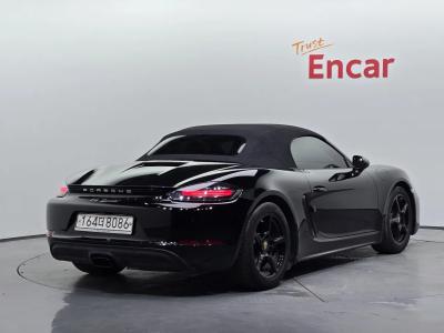 2020 Porsche 718