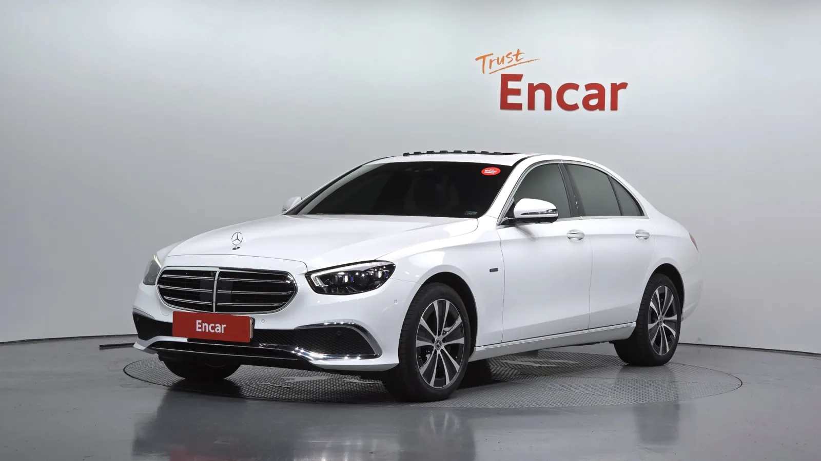 2021 Mercedes-Benz E-Class
