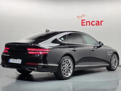2022 Genesis G80