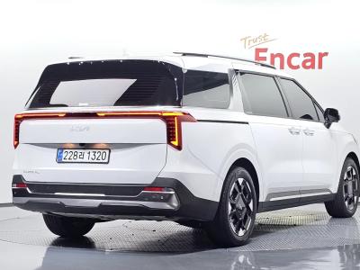 2025 Kia Carnival