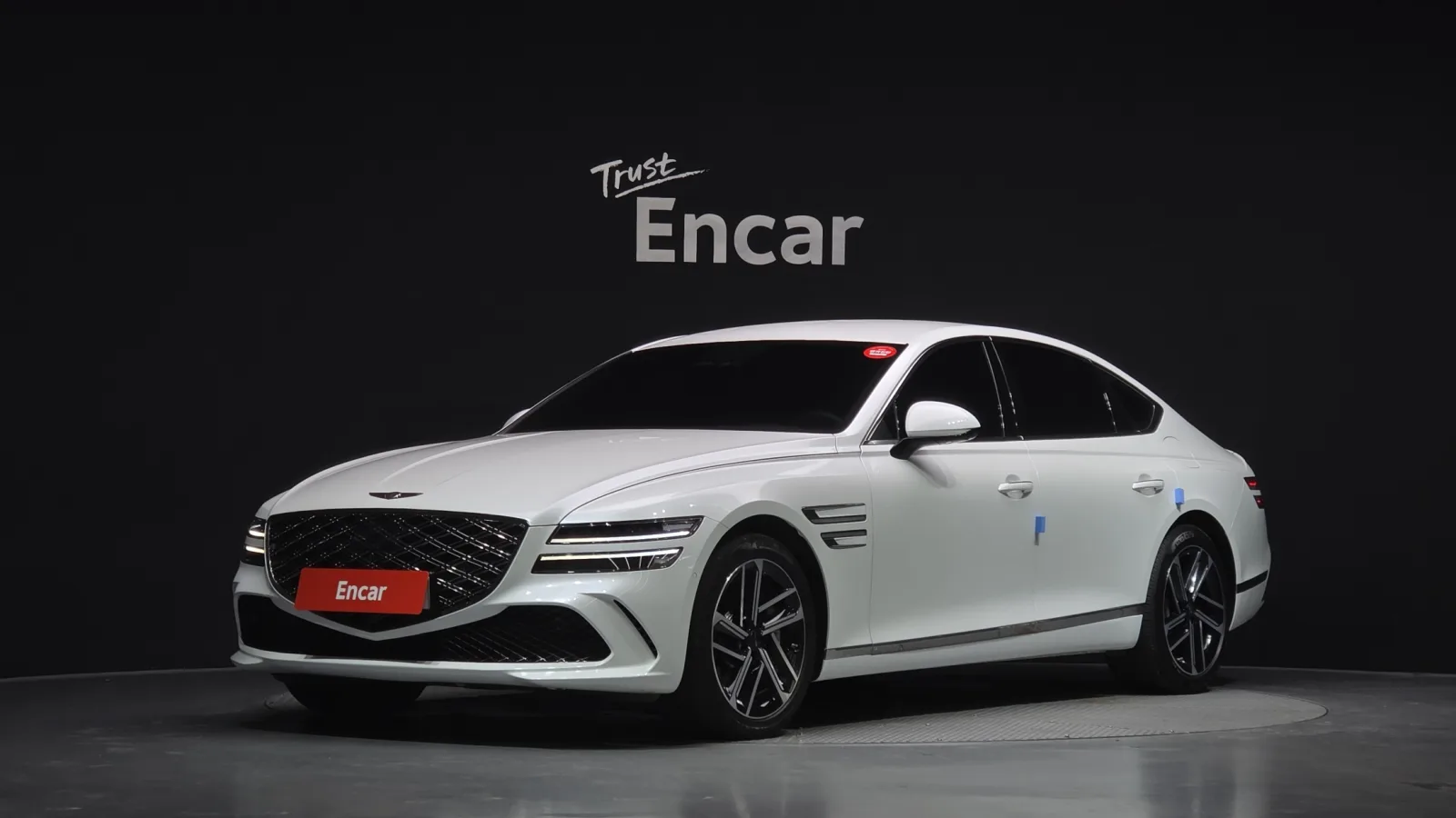 2025 Genesis G80
