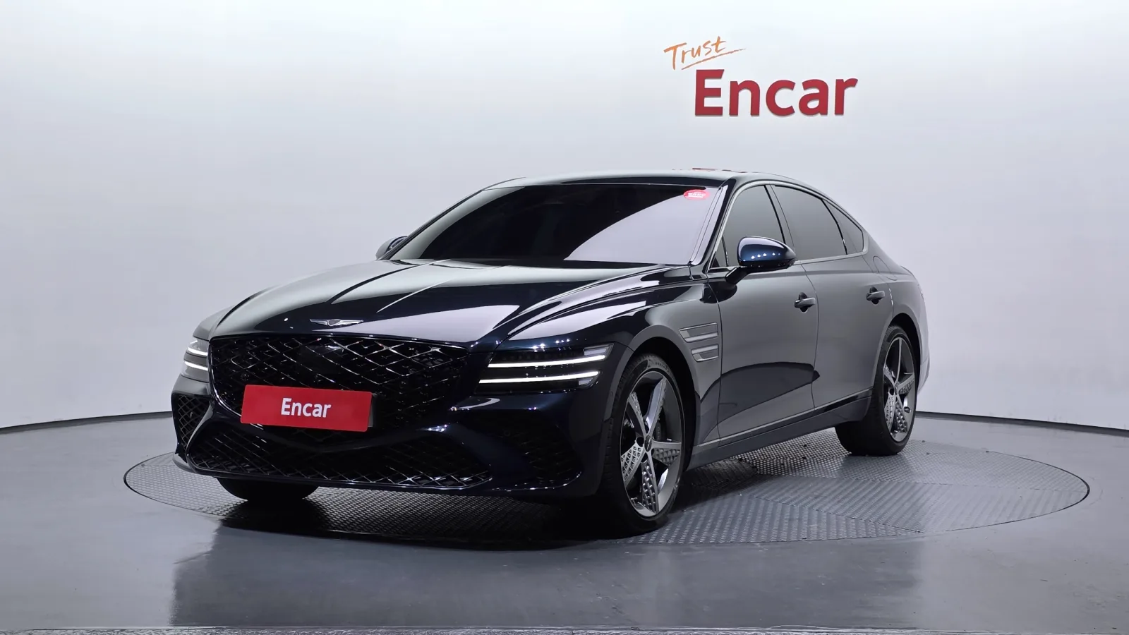 2025 Genesis G80