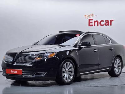 2014 Lincoln MKS