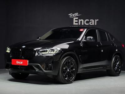 2025 BMW X4