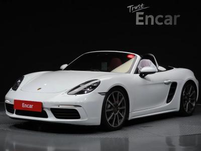 2017 Porsche 718