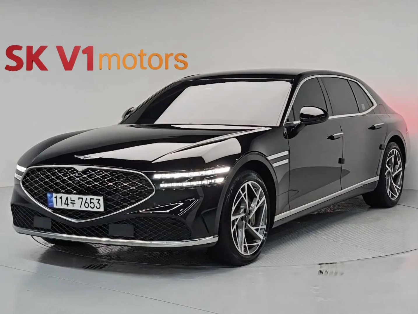 2022 Genesis G90