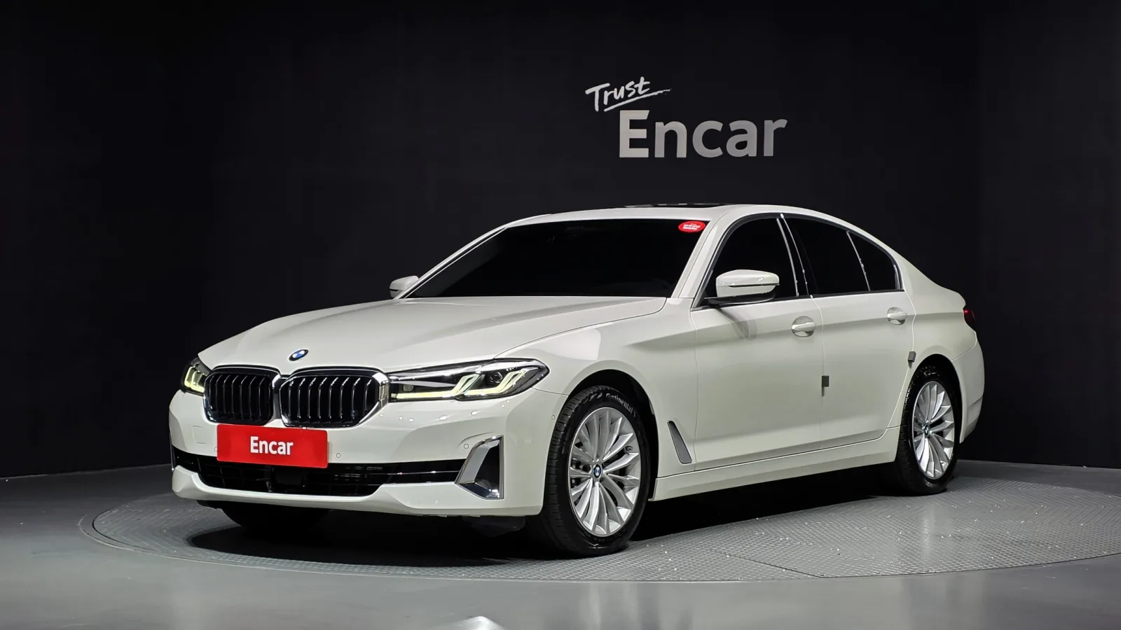 2022 BMW 5-Series