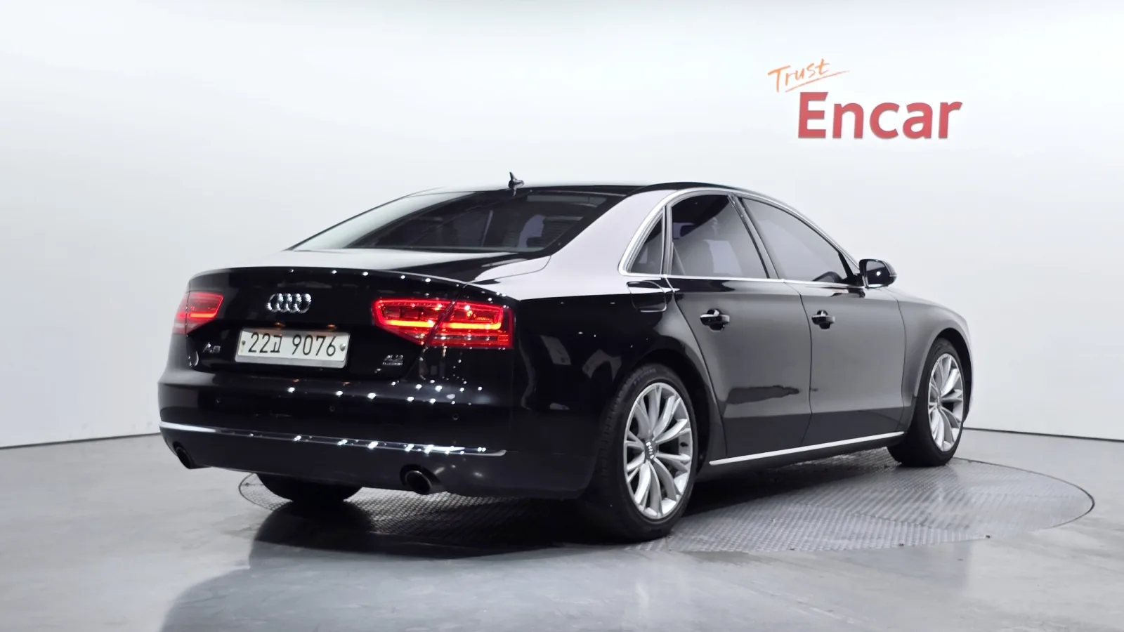 2011 Audi A8