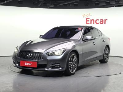 2014 Infiniti Q50