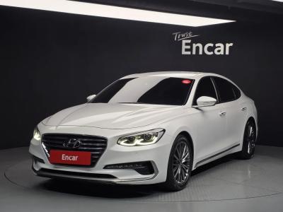 2018 Hyundai Grandeur