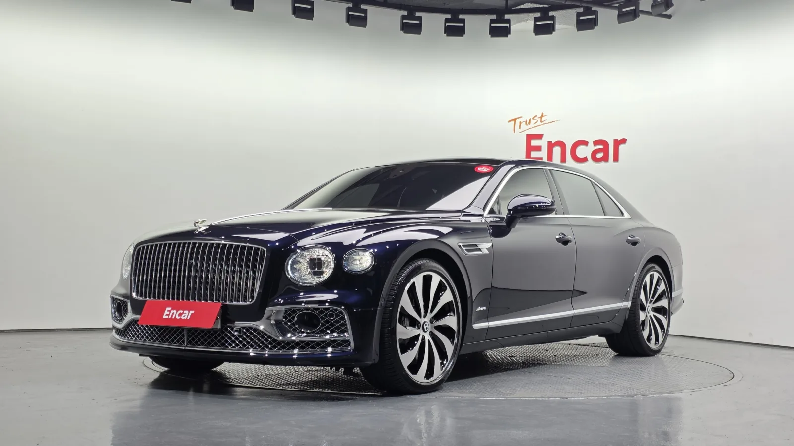 2023 Bentley Flying Spur