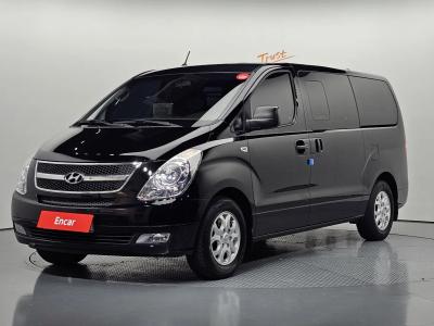 2016 Hyundai Starex