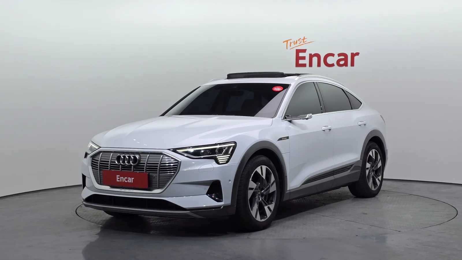 2021 Audi e-tron