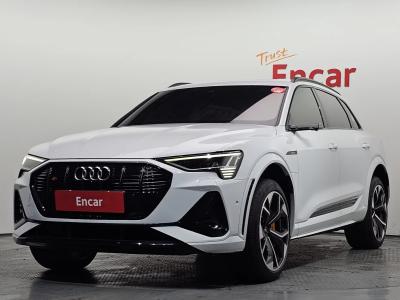 2022 Audi e-tron