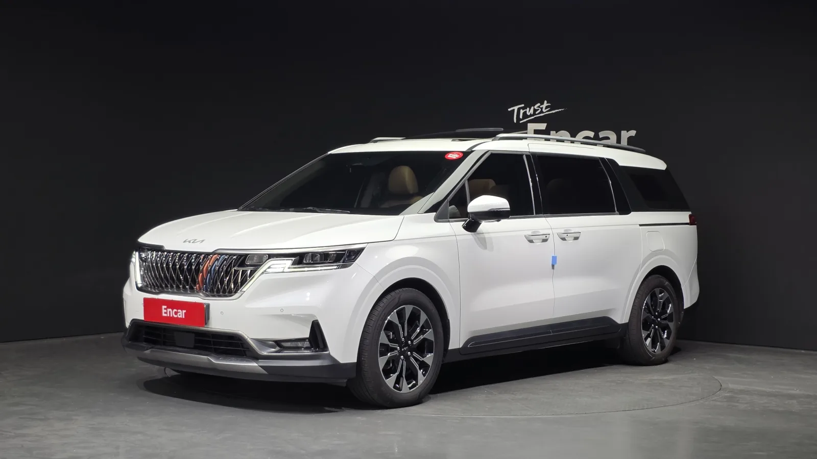 2023 Kia Carnival