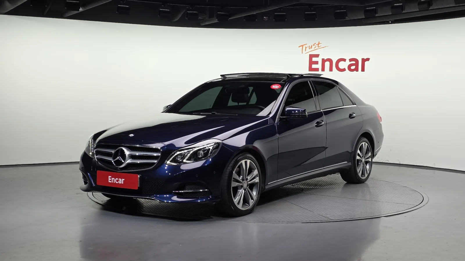 2016 Mercedes-Benz E-Class