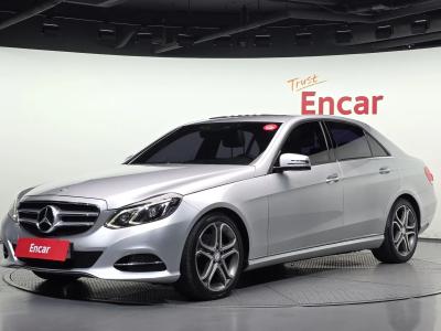 2016 Mercedes-Benz E-Class