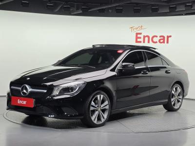 2016 Mercedes-Benz CLA-Class