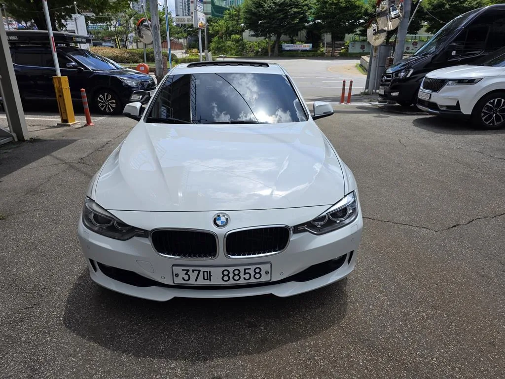 2012 BMW 3-Series