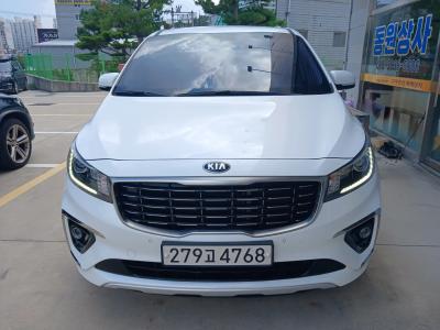 2019 Kia Carnival
